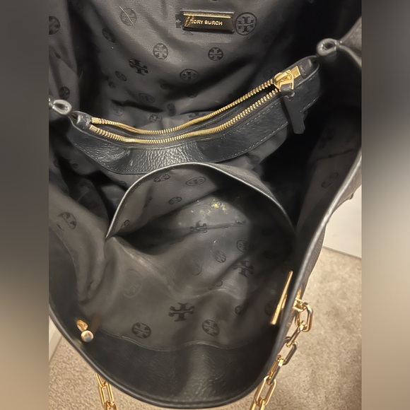 Tory Burch Shoulder Bag - Picture 4 of 8